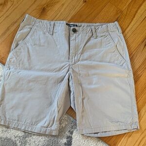 Express Men's Light Gray Flat Front Shorts- size 33